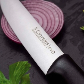Cuchillo de Cocina Evo 13 cm – 3 Claveles